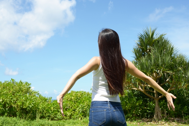 開放感を感じる女性