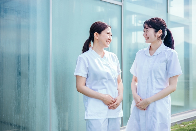 看護師1年目で転職した人は意外と幸せに働いています